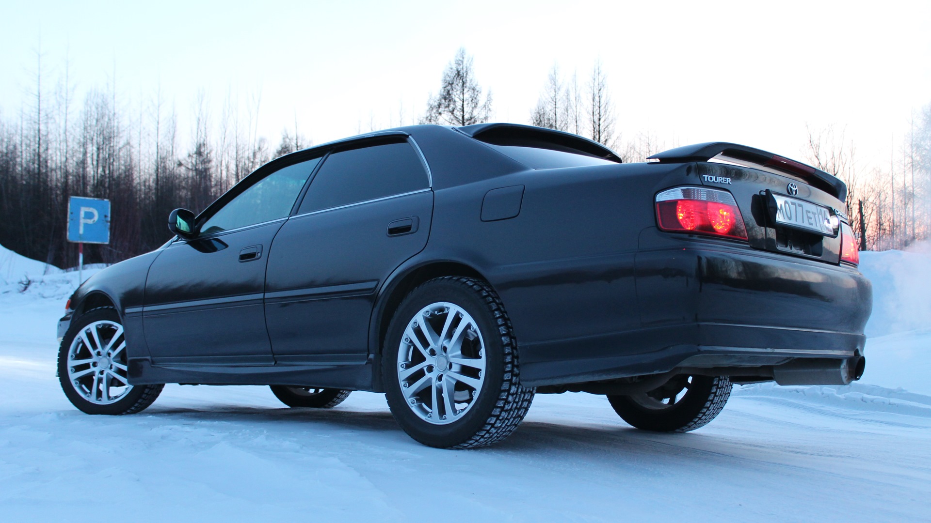 Toyota Chaser (100) 2.5 бензиновый 1998 | Black With Red Crumbs на DRIVE2