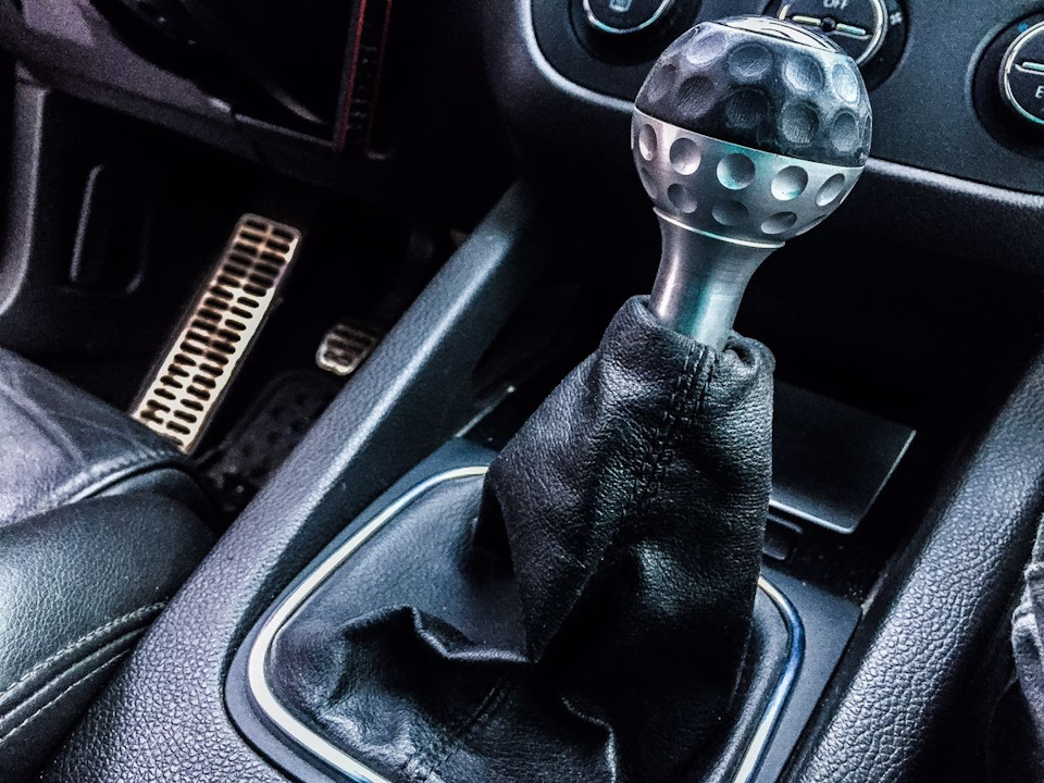 Необычные ручки коробки передач. Jdm. Ручка мкпп w201. Ручка кпп jdm bubble shift. Необычная ручка кпп.