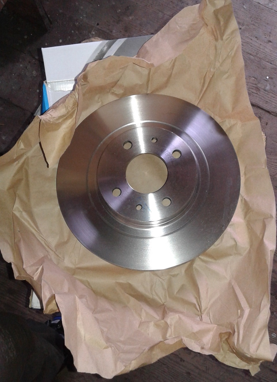 Вибрация при торможении. Задний правый подшипник. — Lada Приора седан ...