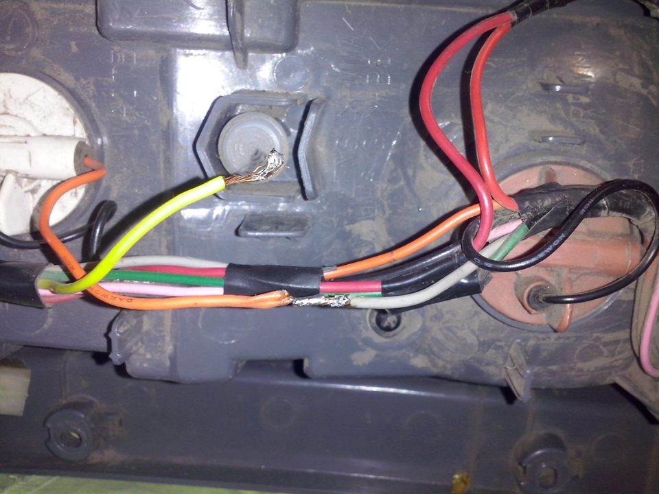 Подключение прицепного — Hyundai H-1 (2G), 2,5 л, 2012 года ...