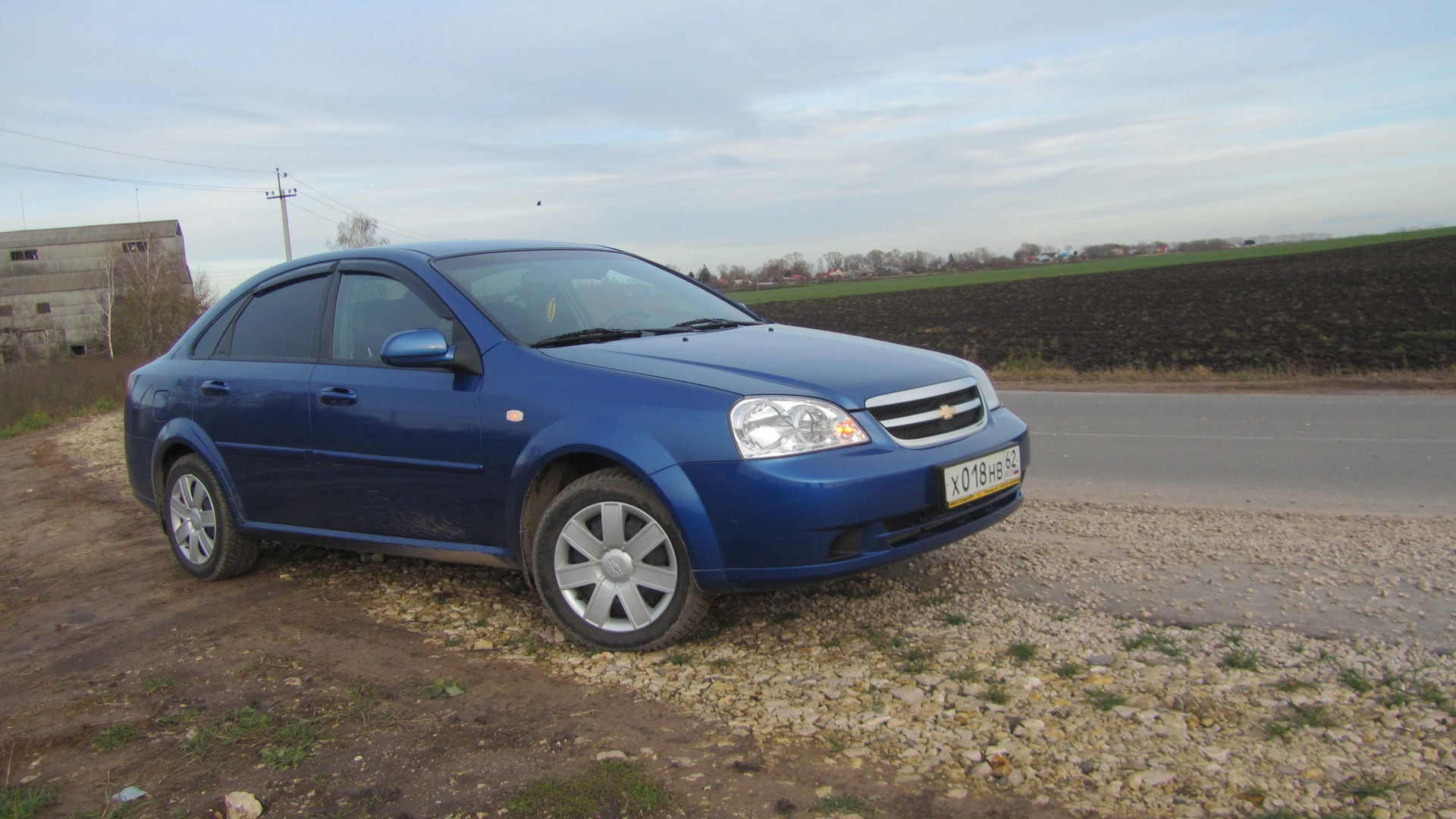 Chevrolet Lacetti Sedan 1.4 бензиновый 2008 | синий поповоз))) на DRIVE2