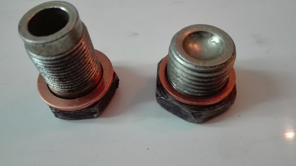 Кстати сливная сидела на краске, зачем так издевались не пойму… — Citroen Xsara