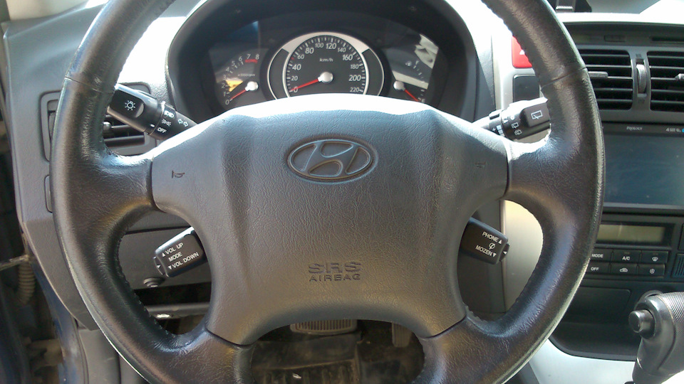 Как снять руль туксон Мультируль - Hyundai Tucson (JM), 2 л, 2008 года автозвук DRIVE2