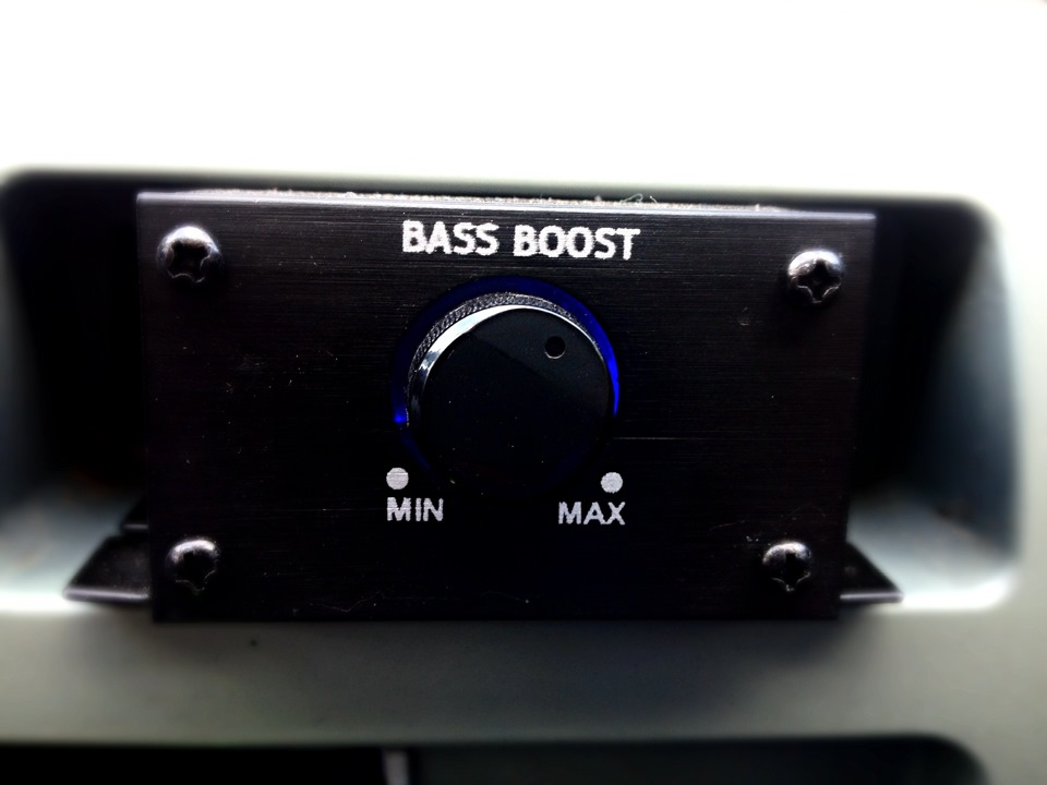 Bass boost mp3. Регулятор бас буст Прайд. Бас буст контроллер для сабвуфера. ,FCC ,ECN ecbkbntkm. Bass Boost ps2.