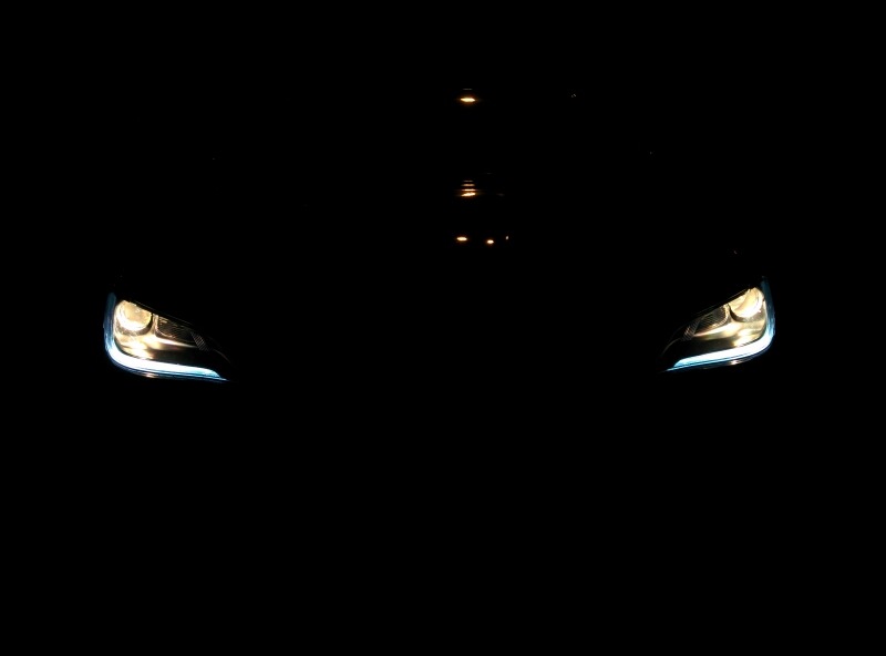 Так выглядят фары ночью. — Chrysler 200 (2G), 2,4 л, 2015 года ...