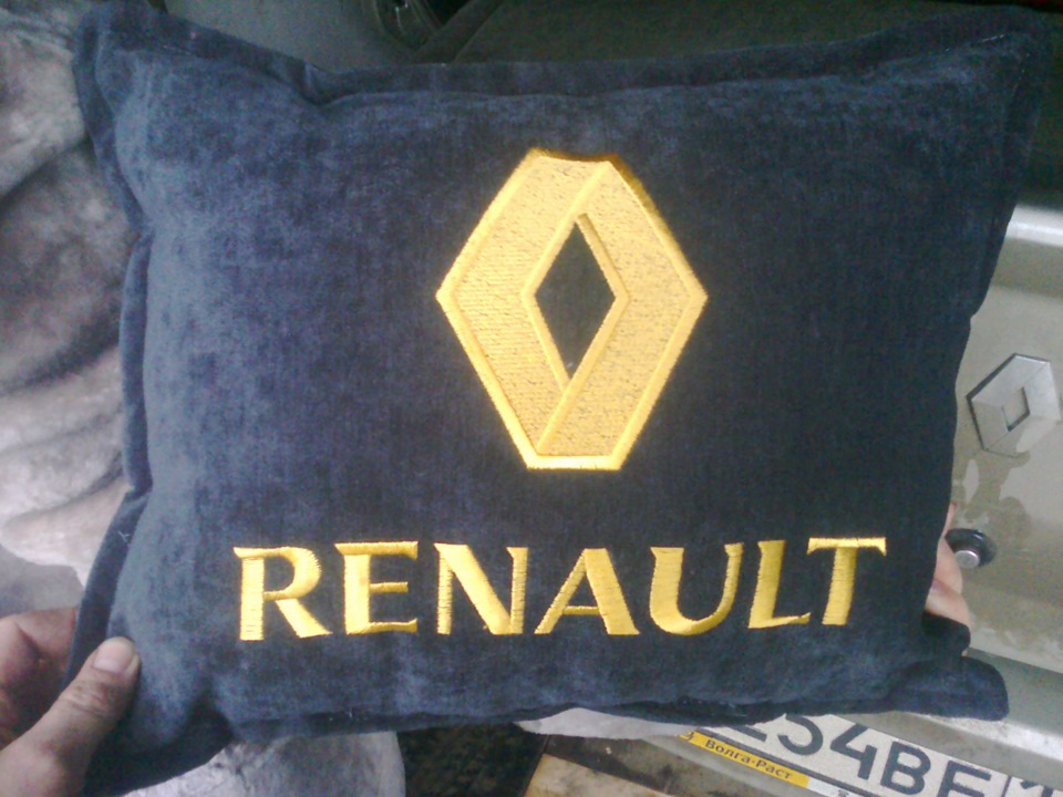 Renault Р»РѕРіРѕС‚РёРї 2021