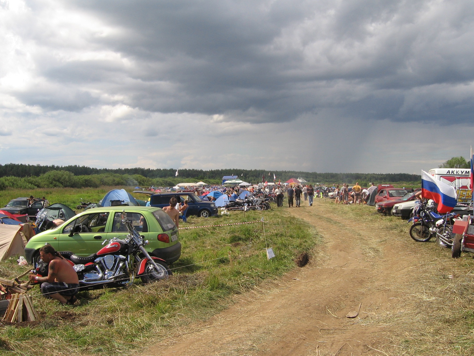 Суздаль мотофестиваль. Село срибное. Штоль 2022 мотофестиваль. Блюз байк фестиваль в суздале. Тотал флейм суздаль.
