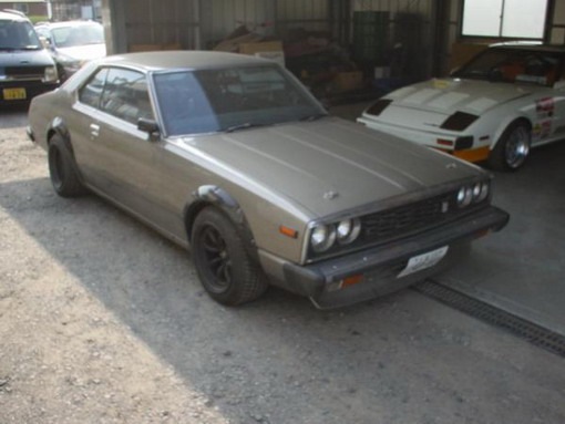 Nissan Skyline c210