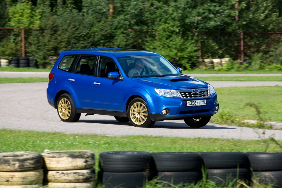 Форестер 12 года. Субару Форестер STI 2012. Subaru Forester sh TS. Субару Форестер 2012. Субару Форестер TS STI 2012.