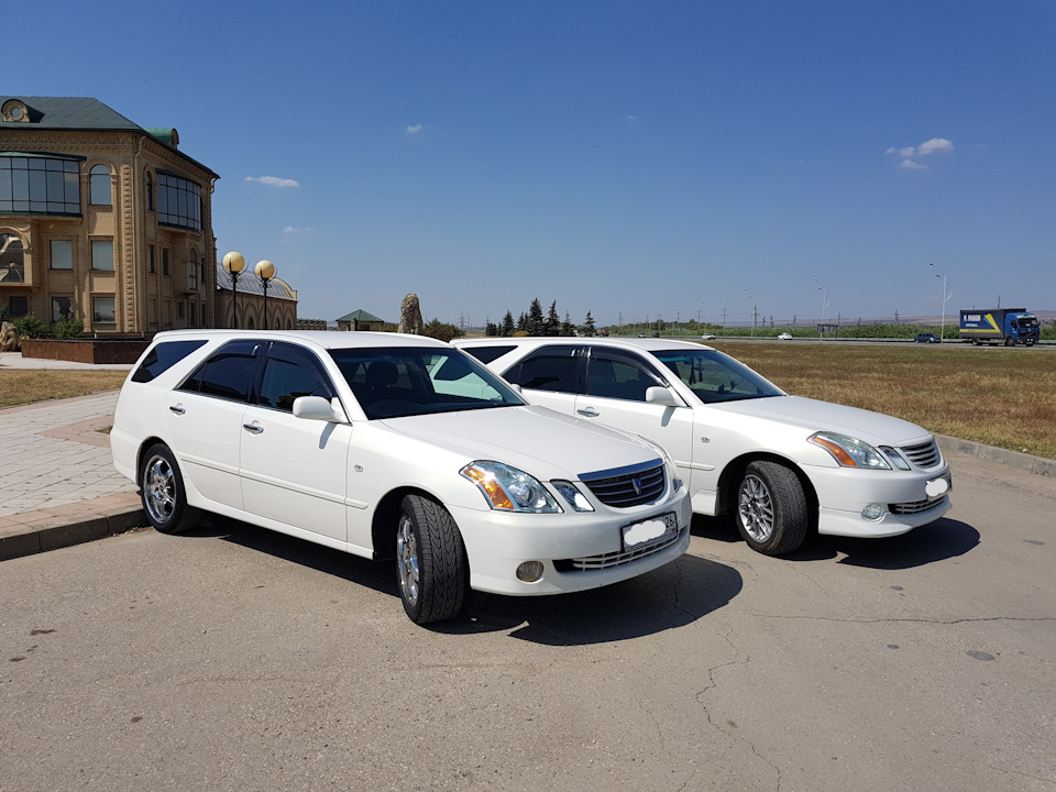 Просто встретились два одиночества)))) — Toyota Mark II Blit, 3 л, 2004 ...