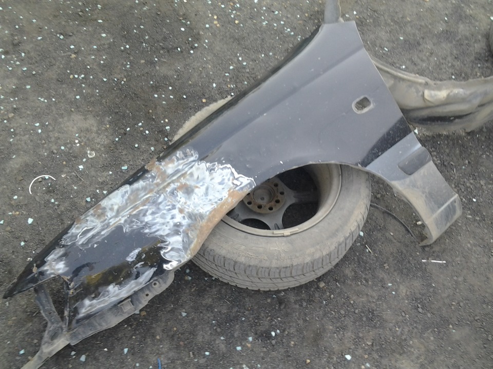 Ваз 2112 снятое крыло переднее. Видео как поменять крыло. Крыло переднее шевроле ланос. Снятие заднего крыла ваз 2110. Passat b5 заднее крыло.