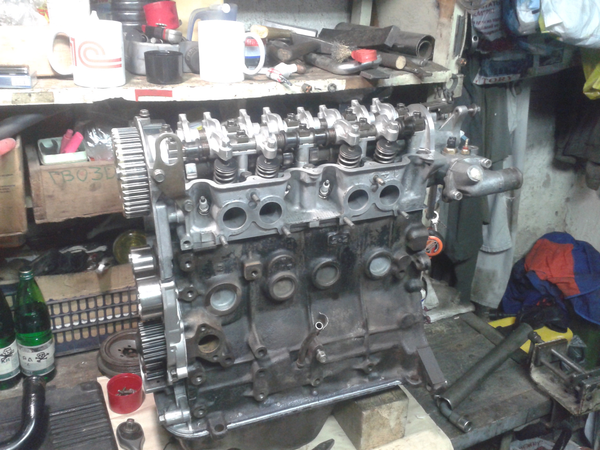 Капитальный ремонт двигателя мазда. Мотор Мазда f2. ГБЦ f2 Mazda. Мазда двигатель f4. 626 GD f4 мотор.