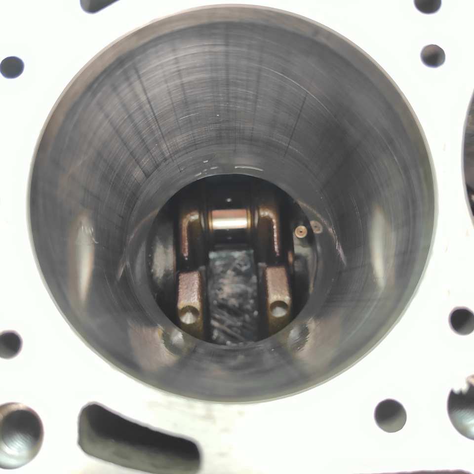 наборное маслосъемное 3 цилиндр без поршня — старый хон — Lada 21083