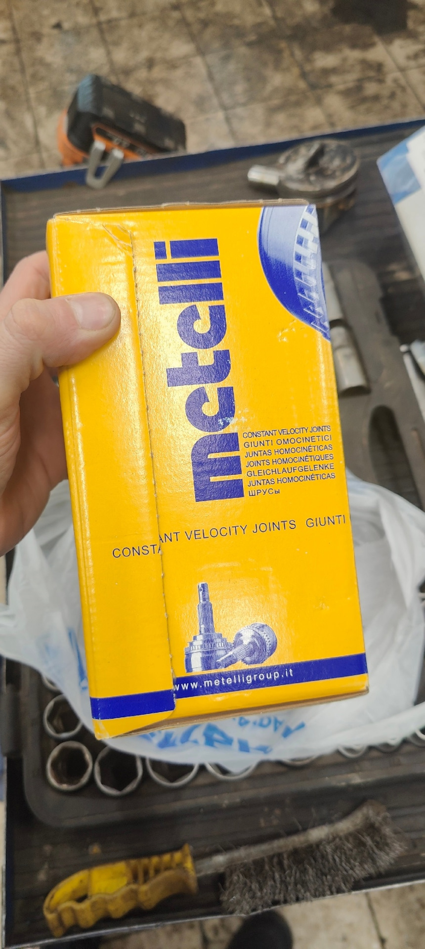 Попал маслом в кашу. Лопнул шрус. — Skoda Octavia A4 Mk1, 1,8 л, 2001 ...