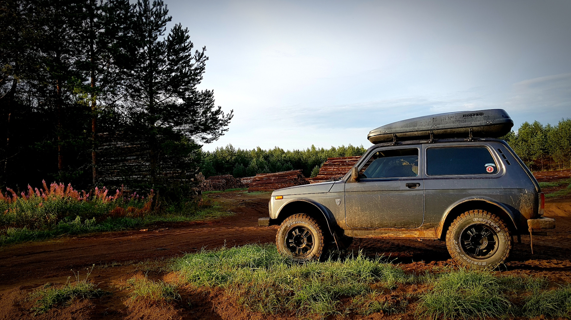 Покажи фото нивы. Лада 4x4 Бронто. Лада 4x4 Бронто 3. Нива Bronto drive2. Lada 4x4 Bronto на камнях.