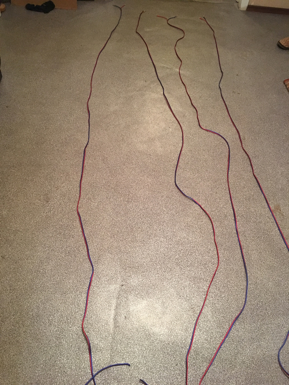 Доросли до акустического провода… — Lada Приора хэтчбек, 1,8 л, 2010 ...