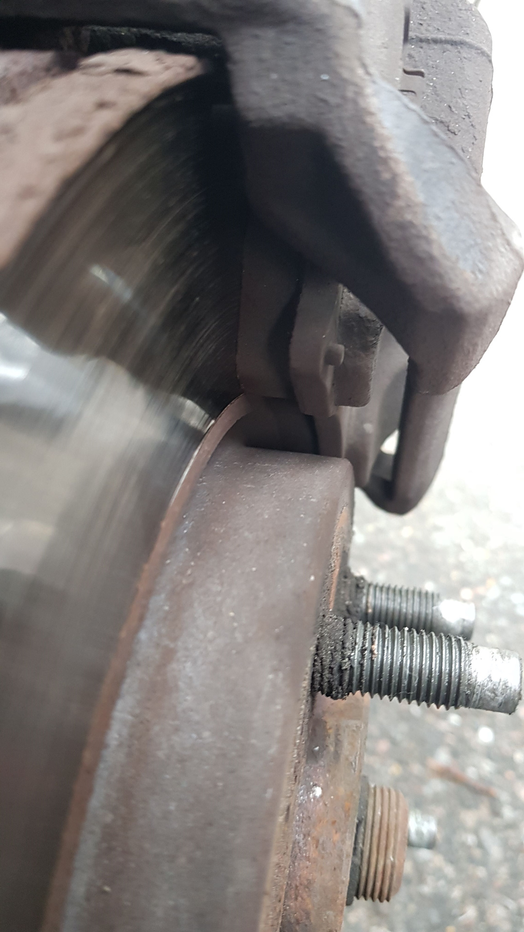 Скрип тормозных колодок. Дифектовка — Chevrolet Cruze (1G), 1,8 л ...