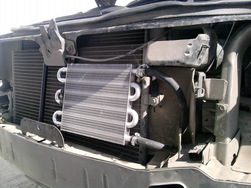 5. Масляный радиатор пассат б6. Установка дополнительного радиатора на акпп. Дополнительный радиатор акпп шевроле круз. Радиатор акпп ауди а6.