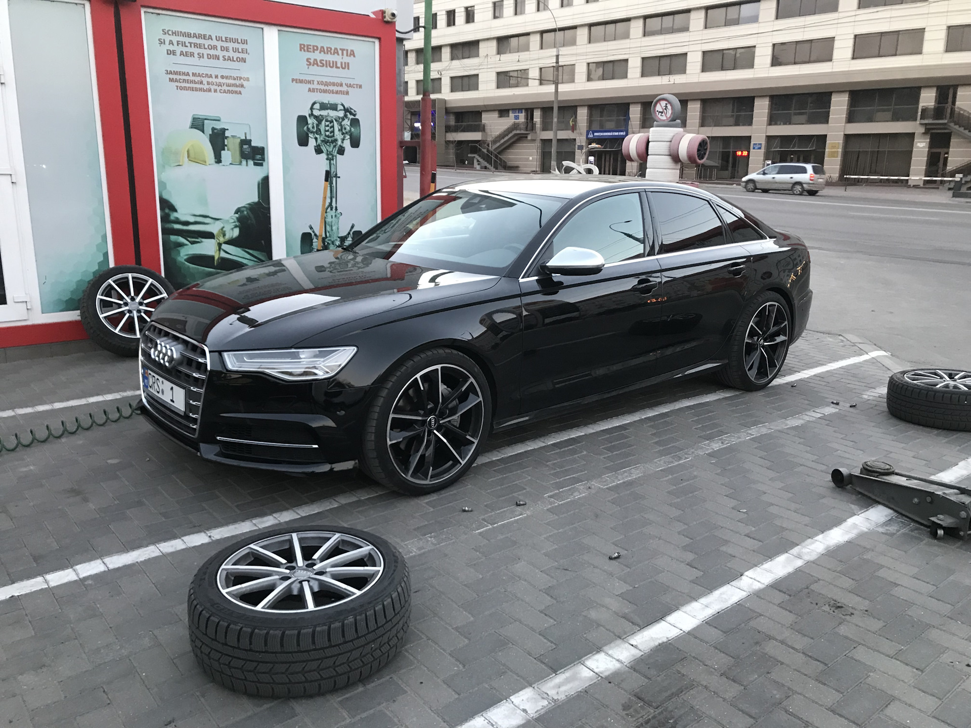 Audi a6 спорт Black