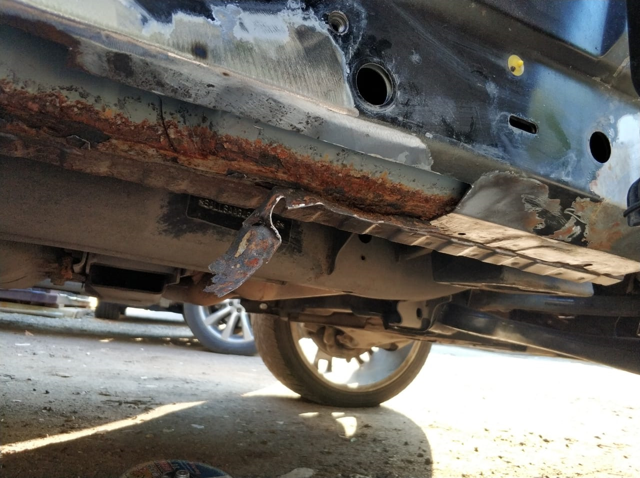 Range rover порог