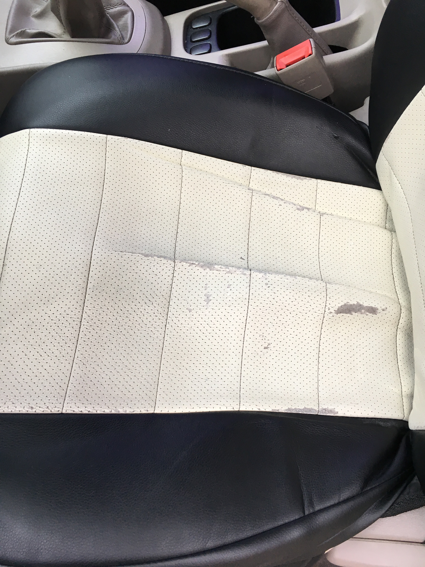 Салон. Часть 1. — Chery Elara, 2 л, 2008 года | тюнинг | DRIVE2