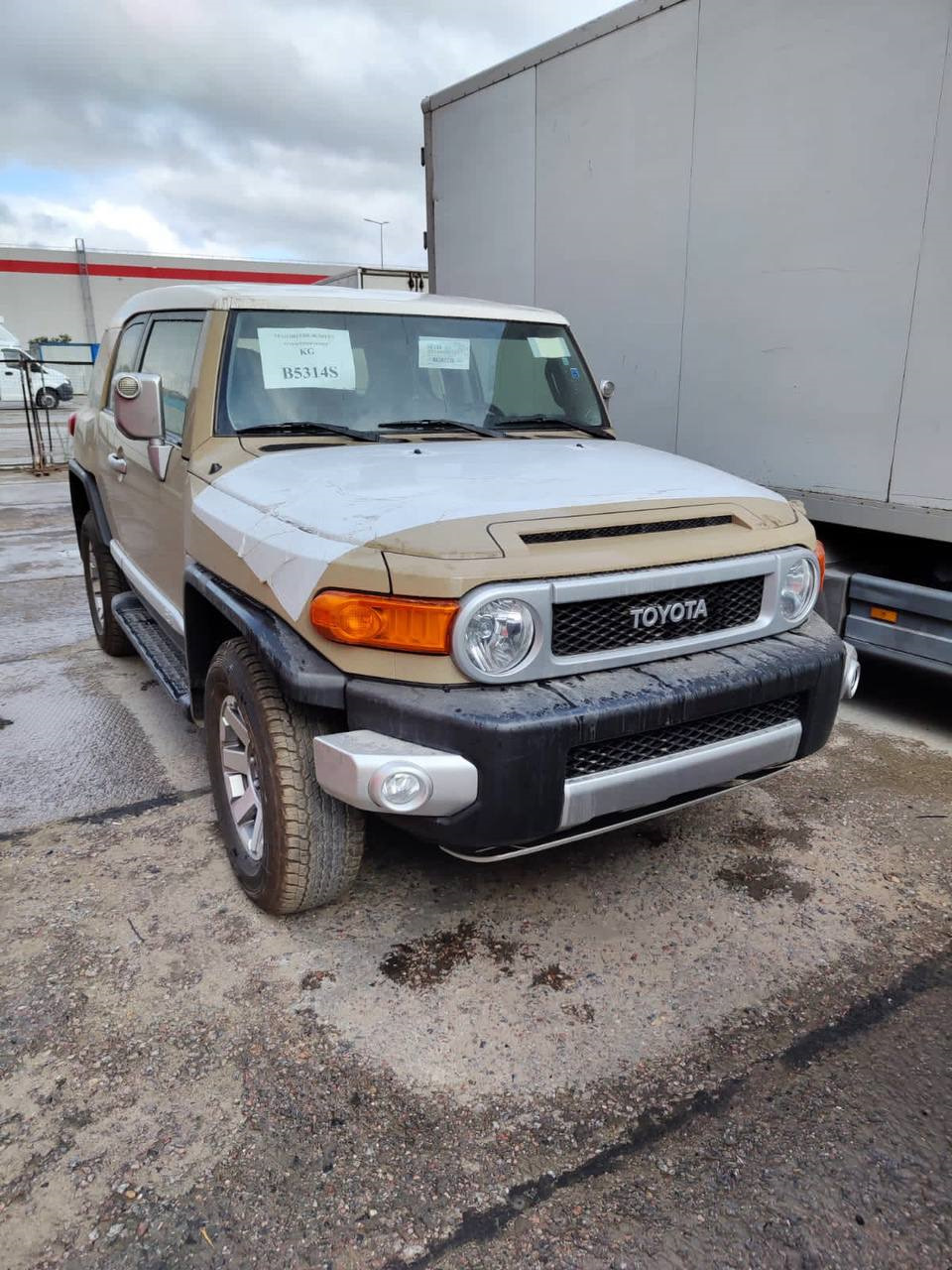 Абсолютно новый FJ Cruiser в Москве! — AutoConclave на DRIVE2