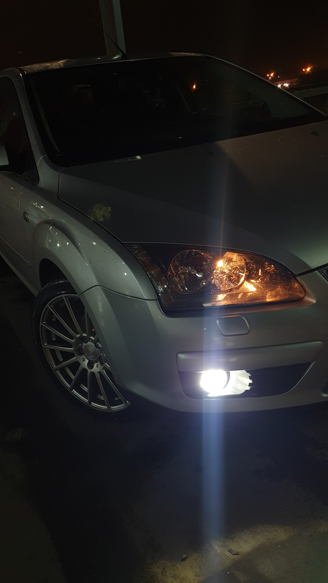 Диодные туманки и чёрные фары Форд Фокус 2 Дорест — Ford Focus Sedan II ...