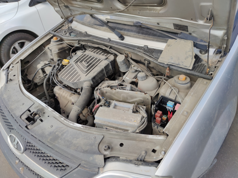 Пилять. Или почему не заводится Largus — Lada Ларгус, 1,6 л, 2013 года ...