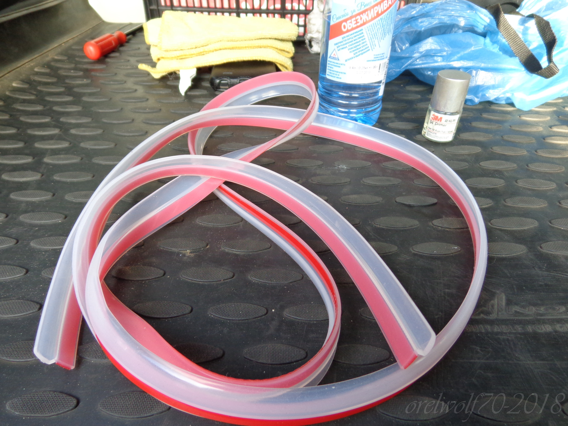 Rexton уплотнитель двери. Уплотнитель крыши cherry tiggo. Уплотнитель ховер н2. Уплотнитель пятой двери. Уплотнитель пятой двери.