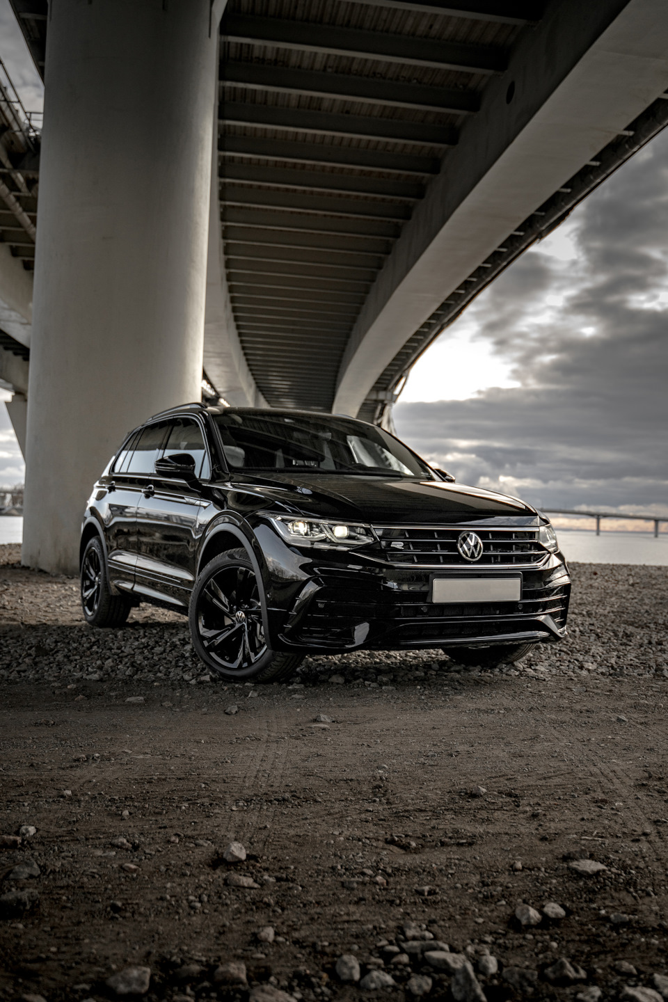 Das Foto — Volkswagen Tiguan (2G), 2 л, 2021 года | фотография | DRIVE2