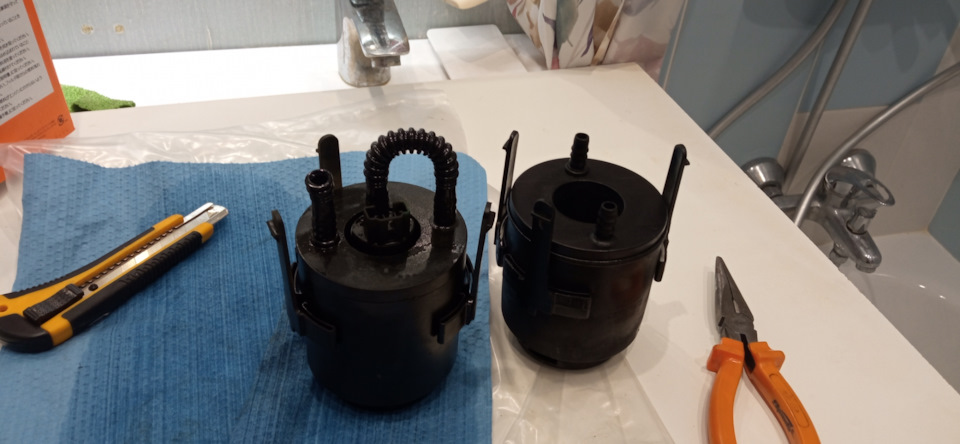 Замена фильтра бензонасоса — Nissan Primera (P12), 2 л, 2003 года ...