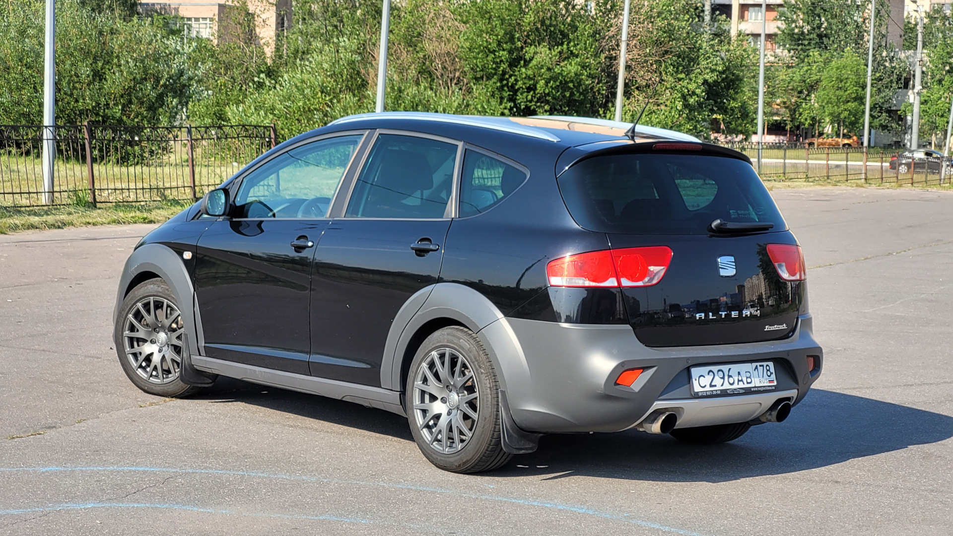 SEAT Altea Freetrack 2.0 бензиновый 2014 | Rhino 🦏 на DRIVE2