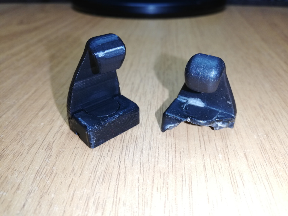 #15 Самодельные крючки для оригинальных шторок — Volkswagen Passat B6 ...