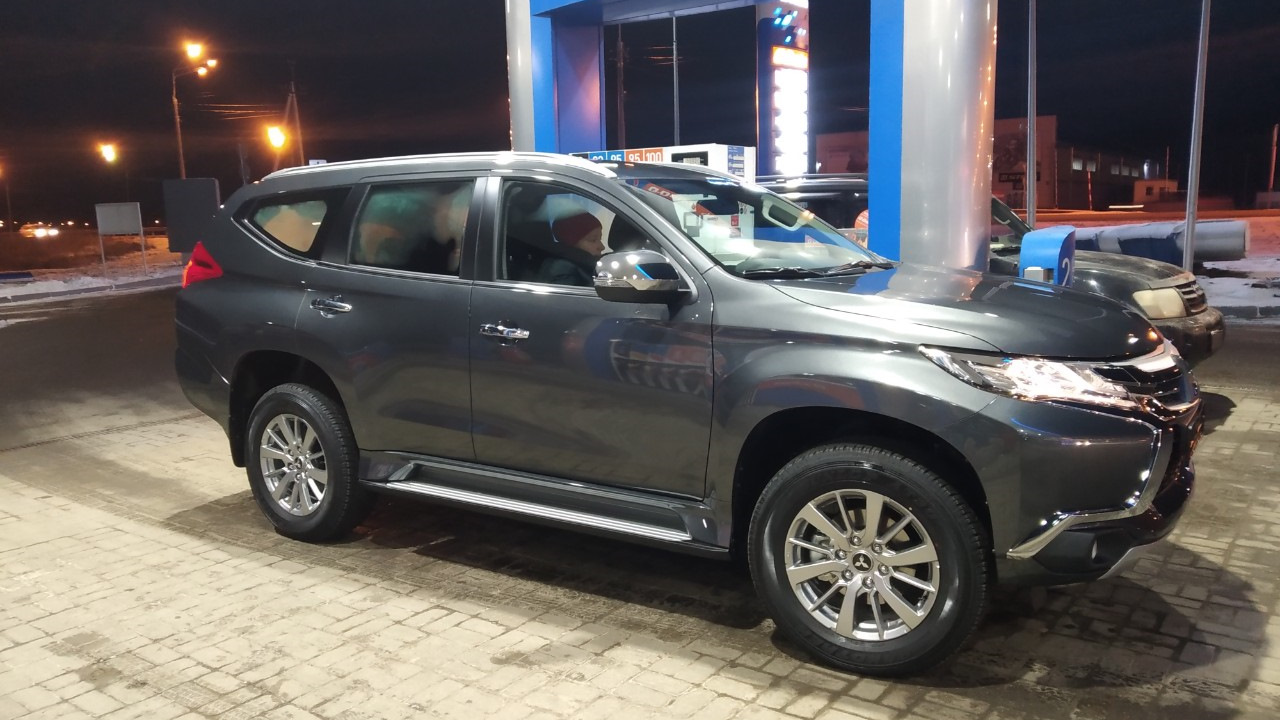 Митсубиси паджеро спорт 3.0 бензин