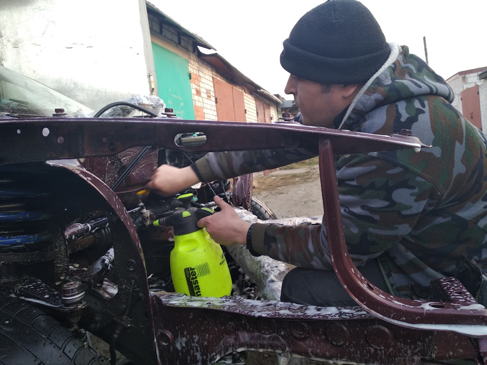 Фото в бортжурнале Audi 100 (C3)