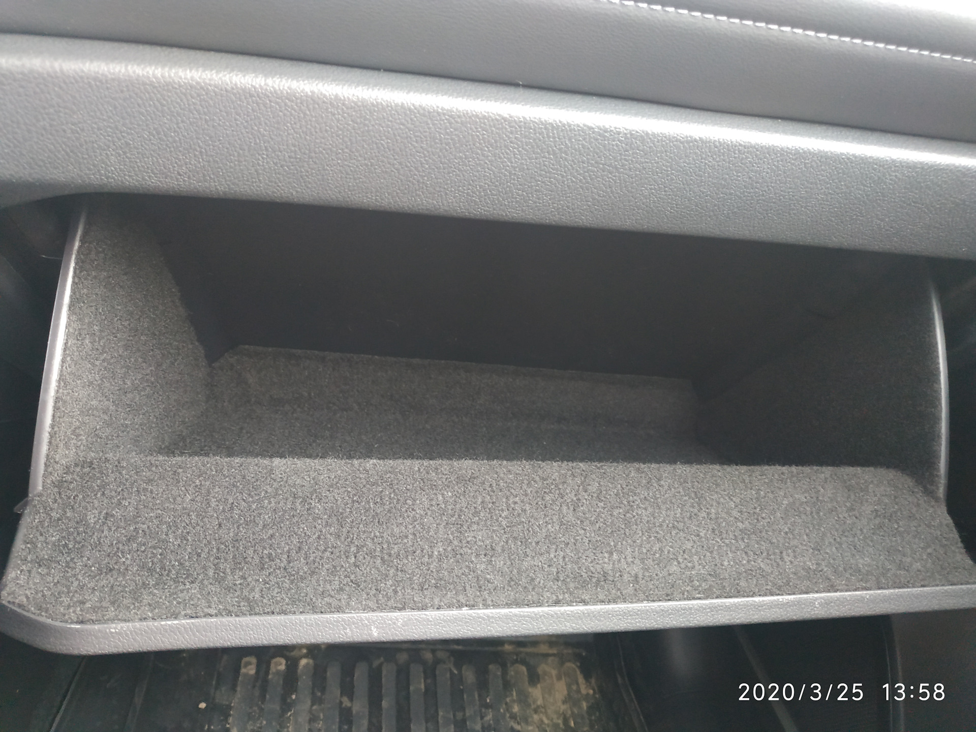 Как снять бардачок хавал джулиан Бардачок v.2.0 - Haval F7, 2 л, 2019 года своими руками DRIVE2