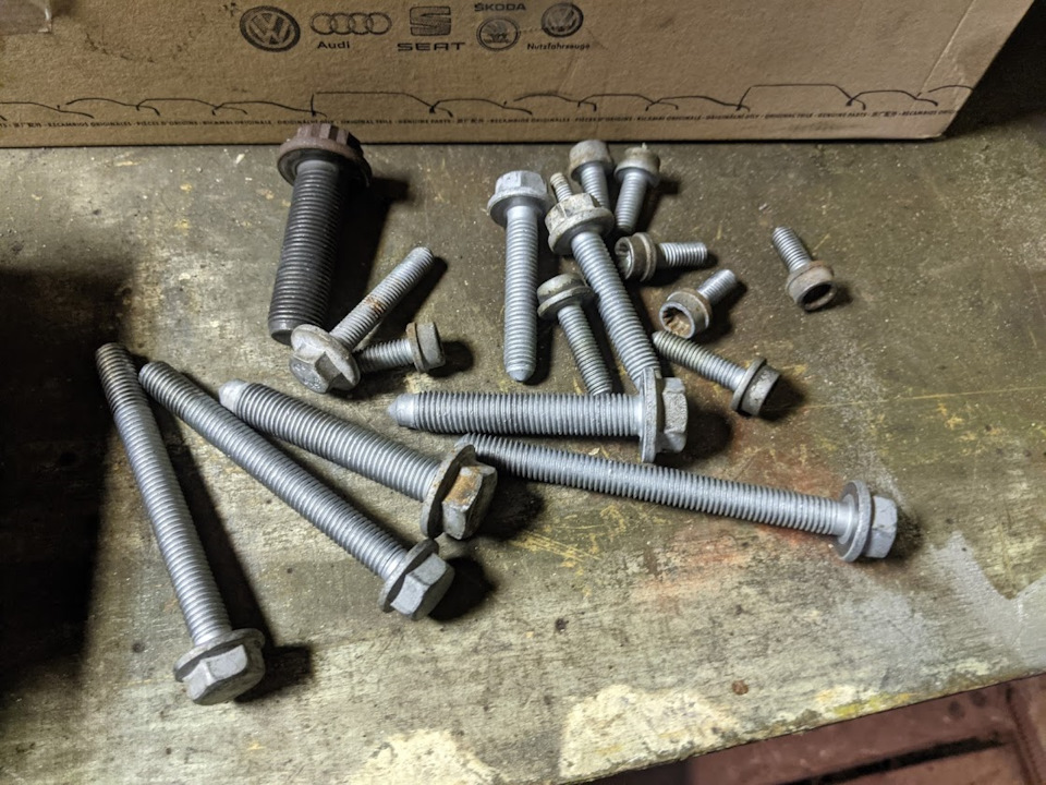 Фото в бортжурнале Volkswagen Golf Variant (Mk7)