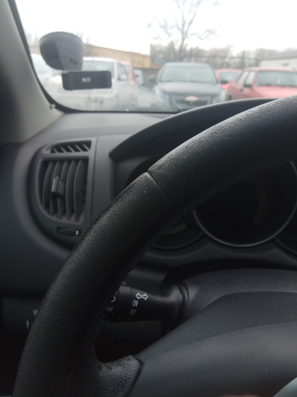 Как почистить руль От кожи))) — KIA Cerato Koup (1G), 2 л, 2010 года ...