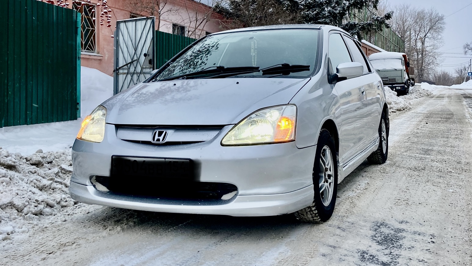 Honda Civic Hatchback (7G) 1.5 бензиновый 2001 | Машина жены на DRIVE2