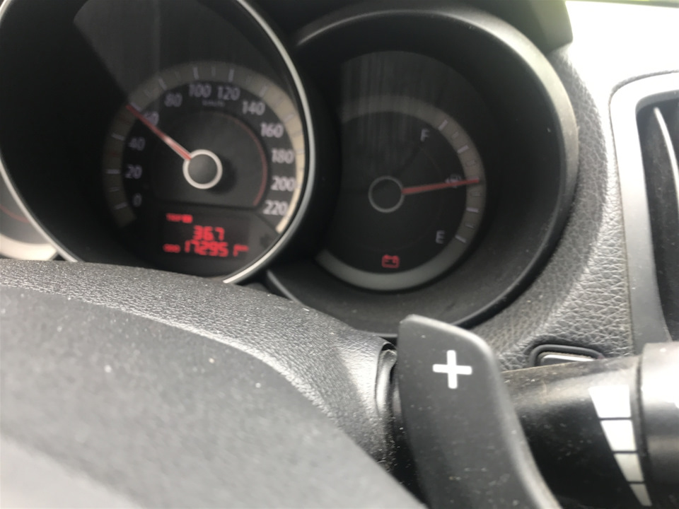 Загорелся значок аккумулятора ! Замена Регулятор генератора! — KIA ...