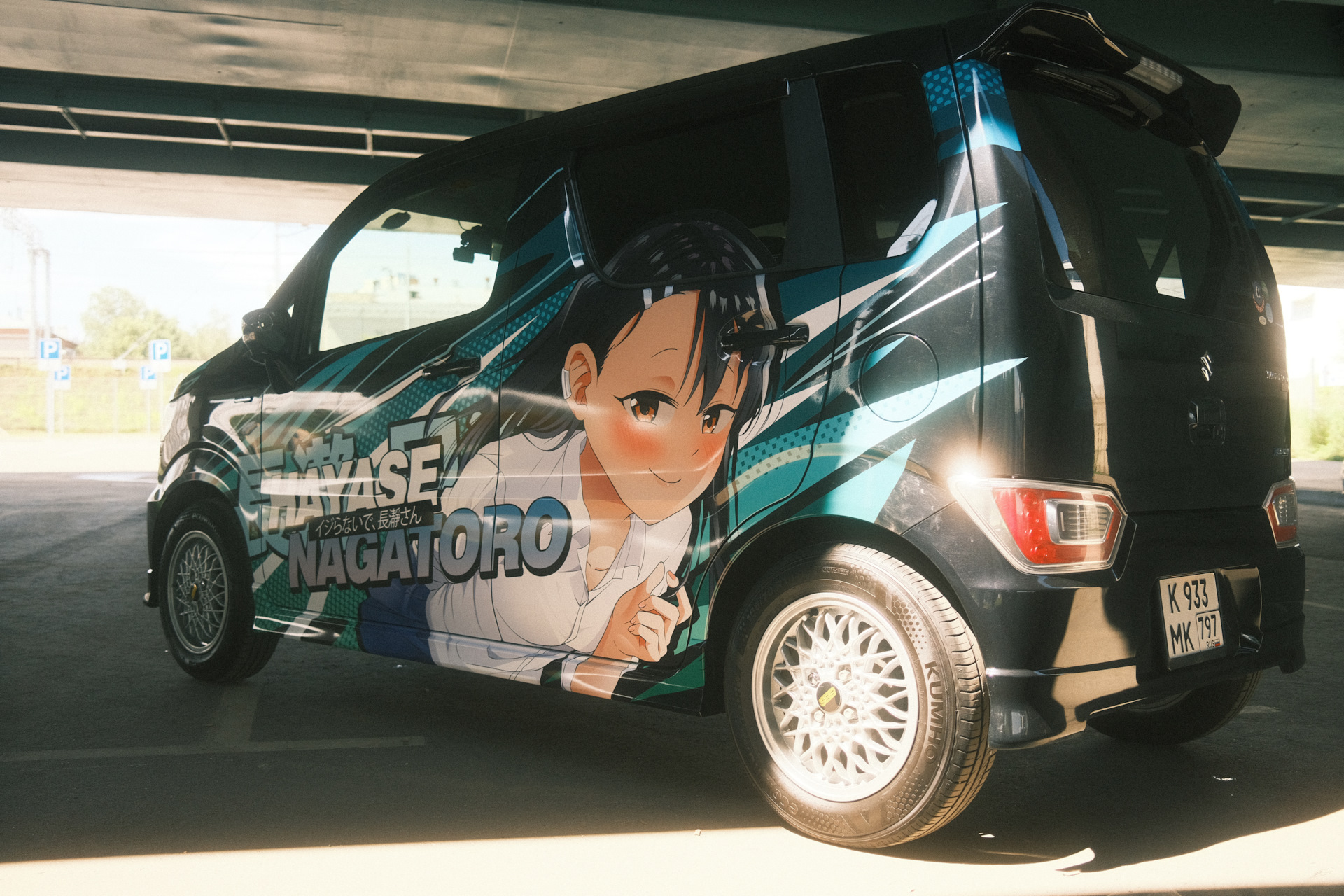 Itasha van