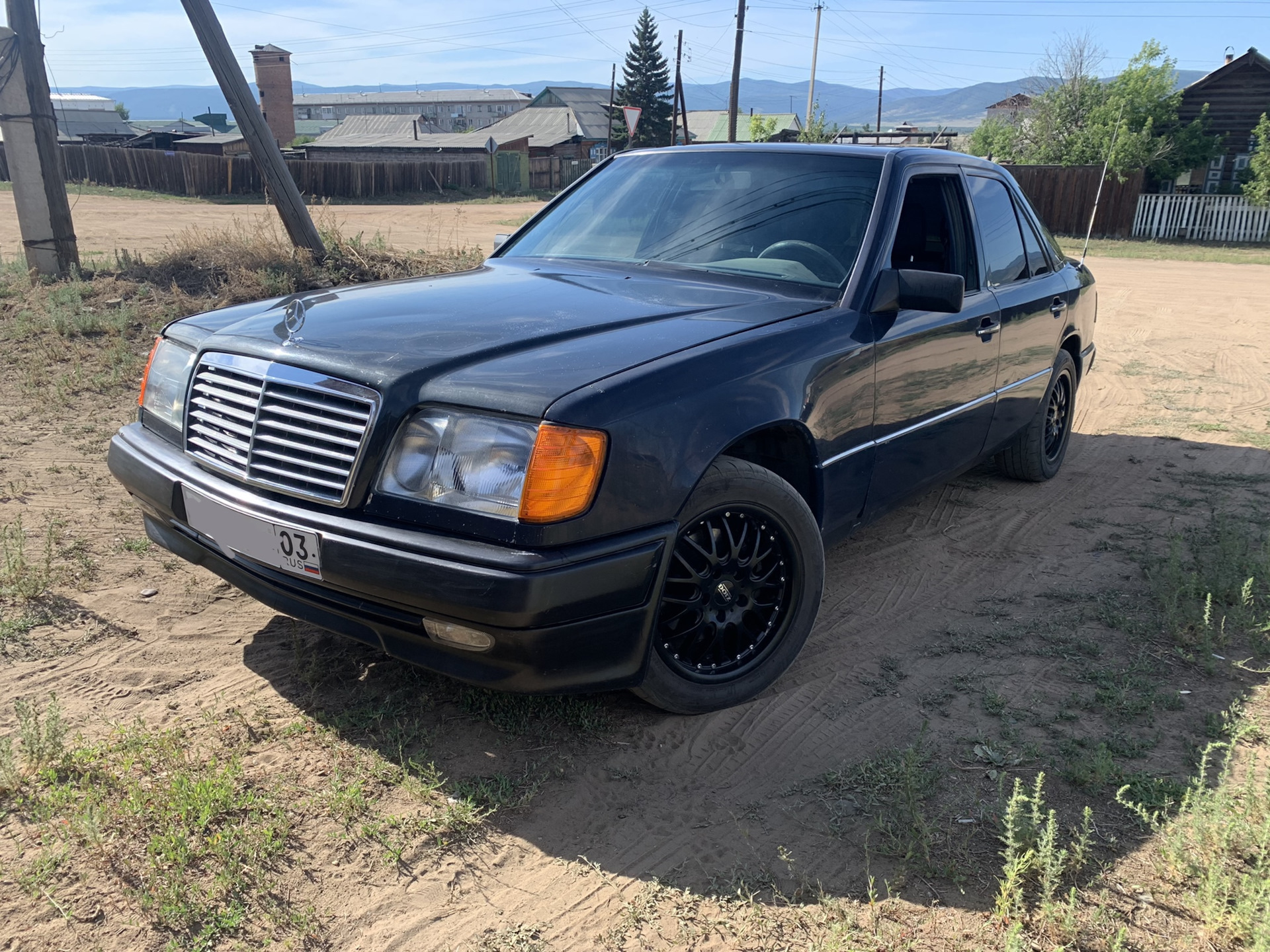 Волчок мерседес w124. Х 124. Мерс 90. Х 124. Е312ро124.