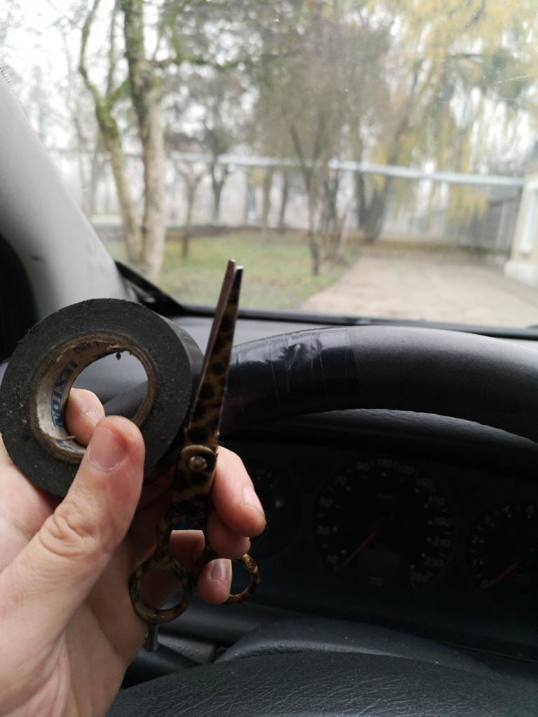 Перетянул руль и дверные ручки — Citroen C5 (1G), 2,2 л, 2003 года ...