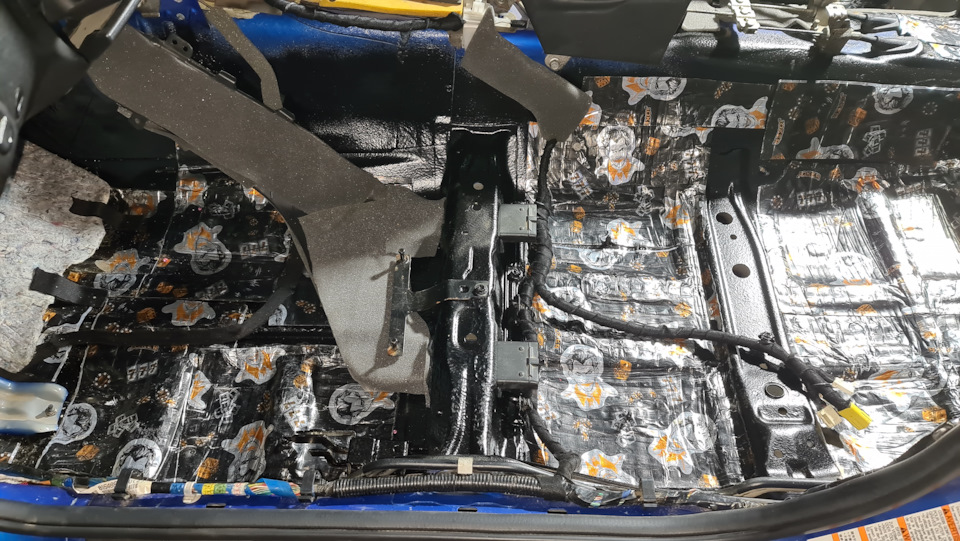 Какие поставить тормозные диски на ауди - 80 фото