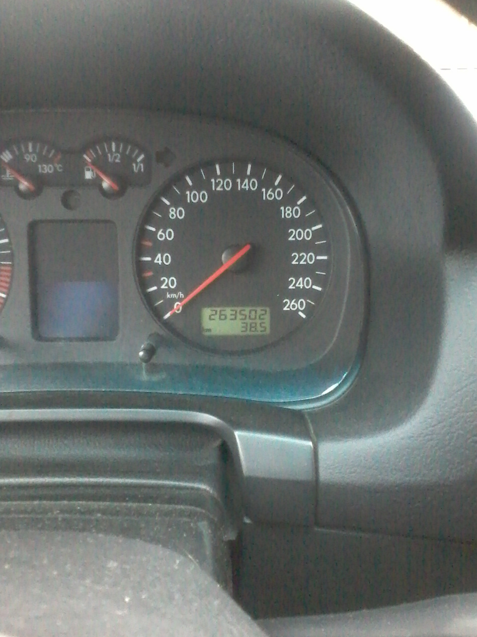 Фото в бортжурнале Volkswagen Golf Mk4. Запчасти на фото: OP1021