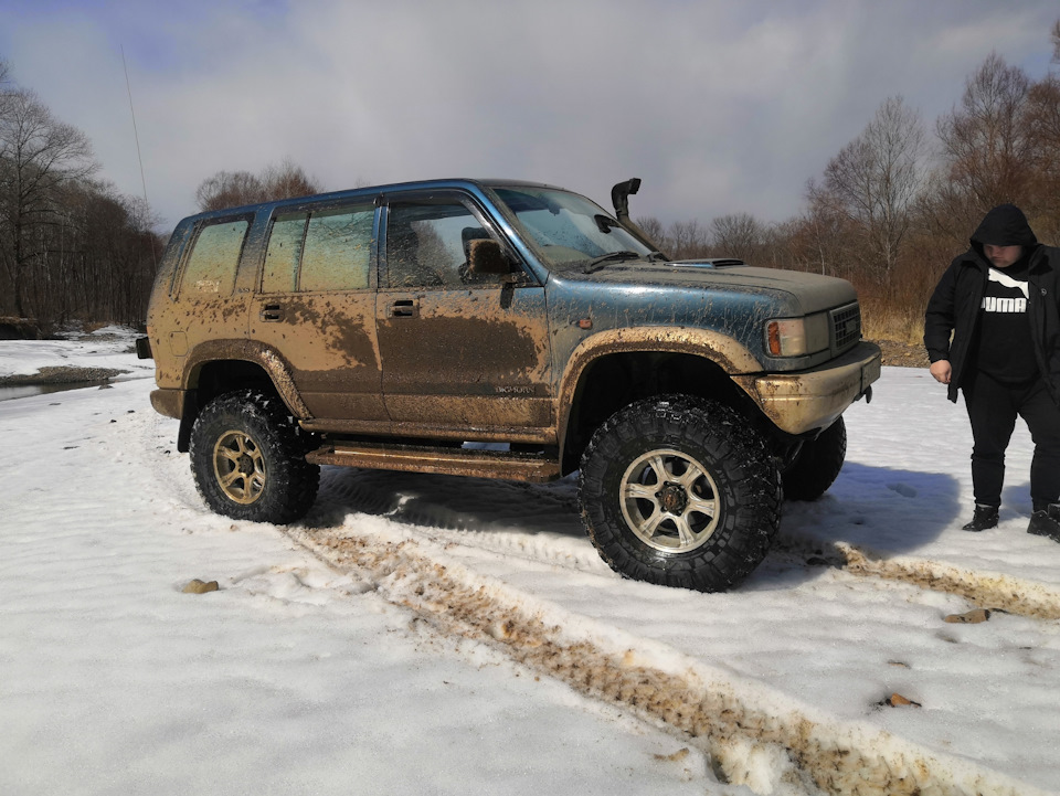 Isuzu Bighorn off Road