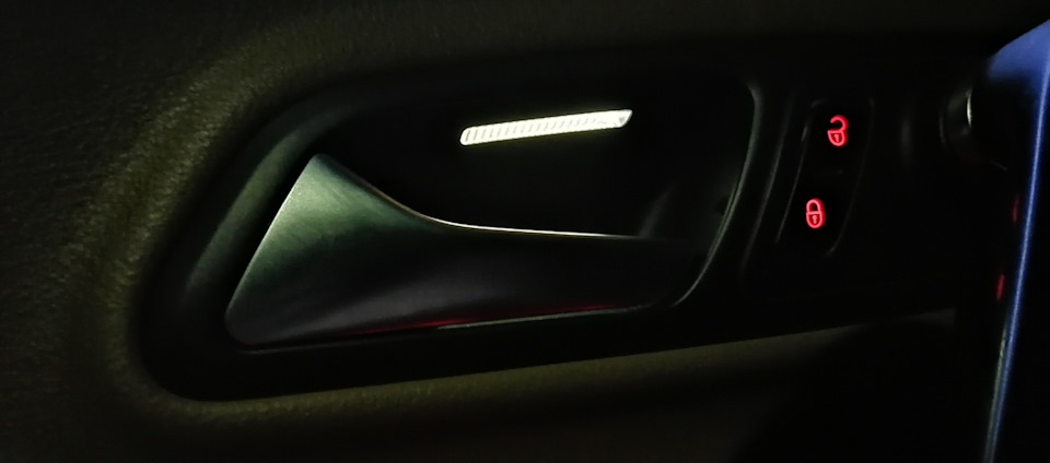Подсветка ручек — Volkswagen Passat CC