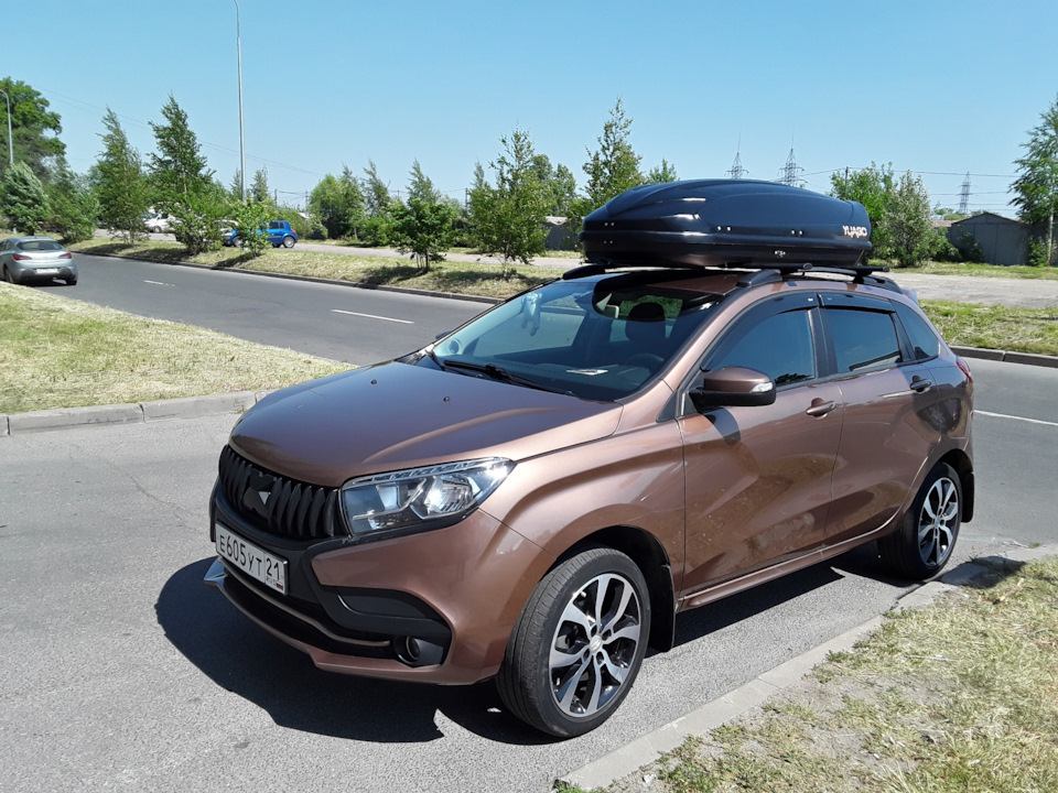 Накинул вообще без проблем. Снять если приспичит тоже не долго. Не понимаю почему люди пишут про сложности и лень снимать боксы — Lada XRAY