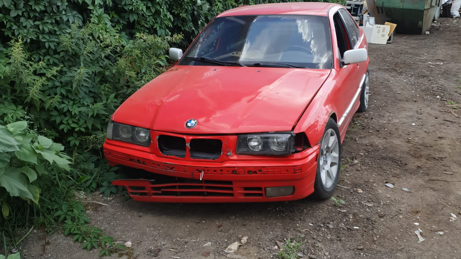 BMW 3 series (E36) 1.6 бензиновый 1991 | 20 рублей за кг на DRIVE2