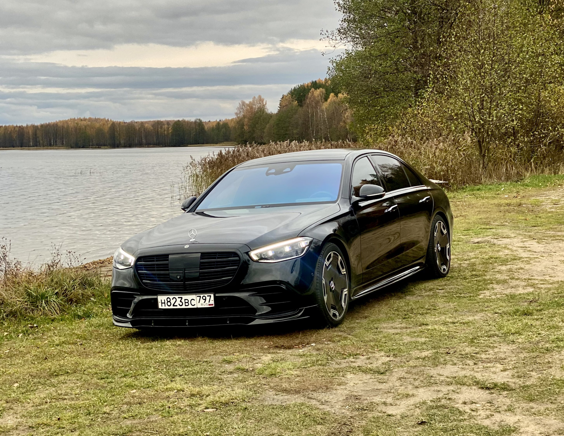 Ярославль — Толга — Годеново — Сергиев Посад! — Mercedes-Benz S-Class  (W223), 3 л, 2021 года | путешествие | DRIVE2